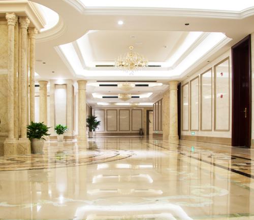 Decorative Entrance Lobby